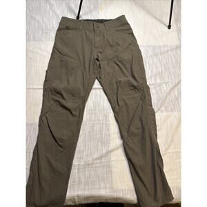Kuhl Pants Mens 30x30 (30x29) Green Silencr Rogue Hiking Outdoor Stretch Ripstop